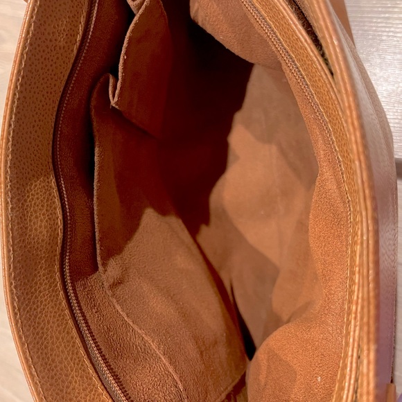 RARE Ashreil Leather Handbag Zip Top Two Handles with Gold Lock and Key Hardware - Picture 6 of 6